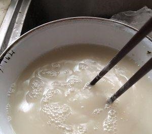 天冷发面不要只会用酵母,再加2样,15分钟发满盆,暄软又好吃