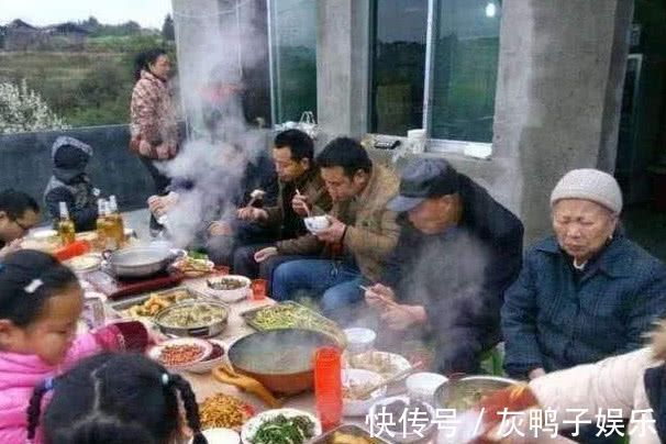 舅妈&古人人有三不亲,姨父姑父,最后一个才不亲,但很多人不清楚