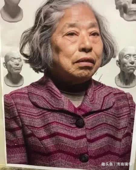 美术学渣!美术学渣再现“神级”素描,老师看了被气哭,模特看了要加钱