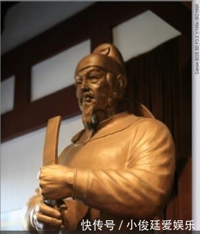 传位|武则天想传位给武家人, 狄仁杰一句话, 保住李唐江山！