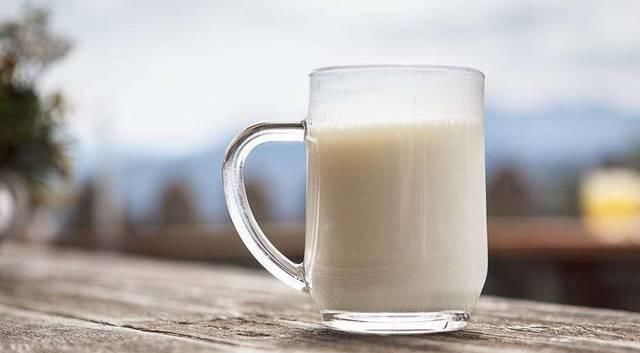 女人|女人不想大肚子，多吃这几种食物，刮油清脂，让你越吃越瘦