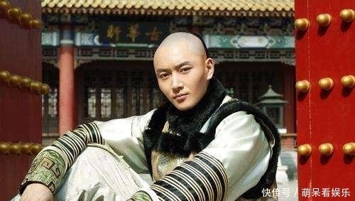 乾隆|乾隆亲自为32岁亲弟弟探病,前脚刚走,弟弟便哀叹:我可以死了