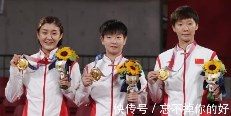 奥运|王曼昱父母当年卖房、摆摊供她练球,如今女儿奥运夺冠获赠2套房