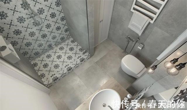 睡眠舱|女孩独居29㎡小户型，一平米都不敢浪费，卧室仅有一张床大小！