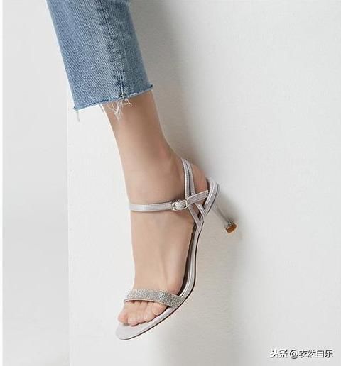 高跟鞋|夏季穿鞋怎能少了ol高跟鞋,时尚惊艳不输恨天高,重要穿起来舒适