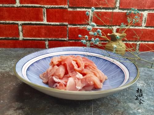 冠军|被称为“维C冠军”的蔬菜，可比西兰花，夏季我家每天都要炒1盘