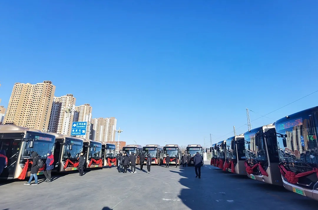 线路|90辆宇通客车上线!辽宁盘锦步入5G智慧快速公交新时代