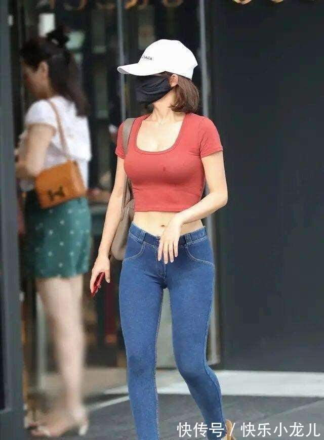 连衣裤 温柔有质感的打底裤穿搭,才能让造型显得优雅,更显质感