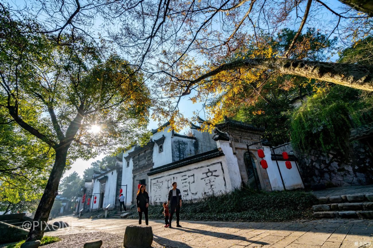 小镇|去龙游看龙游石窟，红木小镇，住生态园，吃大餐！