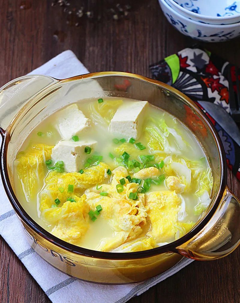 深秋1碗汤，滋补又营养，今晚就给孩子做！