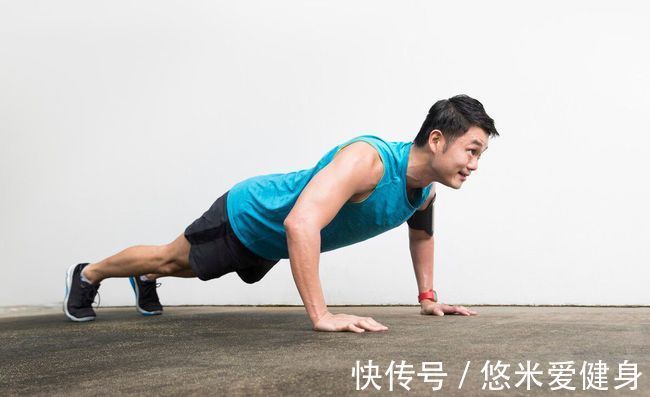 前臂|每天坚持做俯卧撑,身体会收获这4个好处,轻松拥有肌肉身材