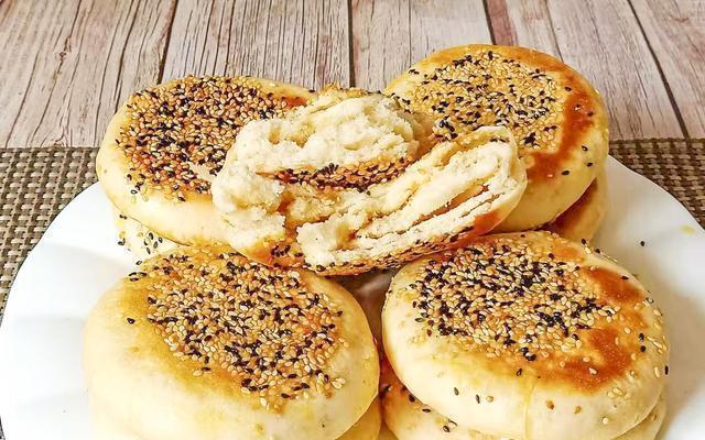 芝麻花生饼|花生米还可以这样做,香酥暄软又多层,外面花钱学不到,太香了