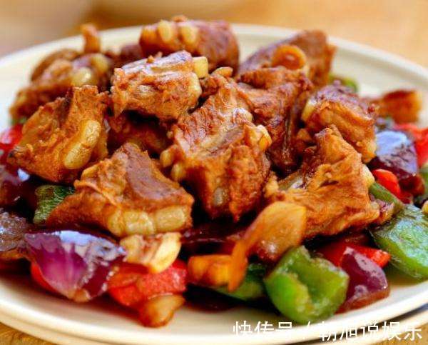 小排骨|入秋后,此菜再贵也要买,孩子吃了身体棒,个子高,端上桌就秒光