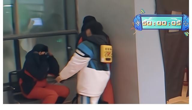 哥哥队|首播猛冲收视第一，这部“综艺黑马”凭什么这么横？