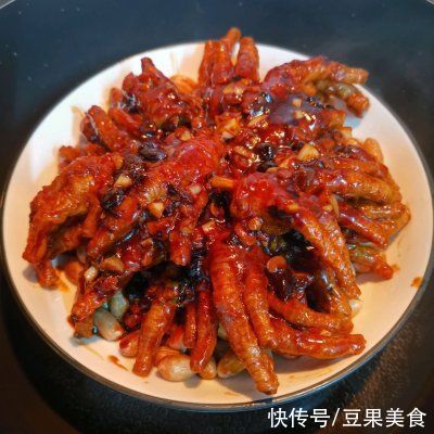 豆豉|别怪我没提醒你，这道豉汁虎皮凤爪一吃就上瘾