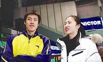 汤淼|“女排”周苏红,照顾瘫痪丈夫5年后,为何突然改嫁大9岁富商?