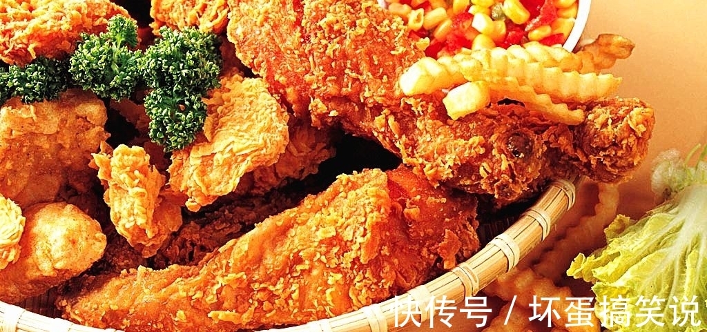 食物|原創丨少吃這四類食物可以更好地保護血管