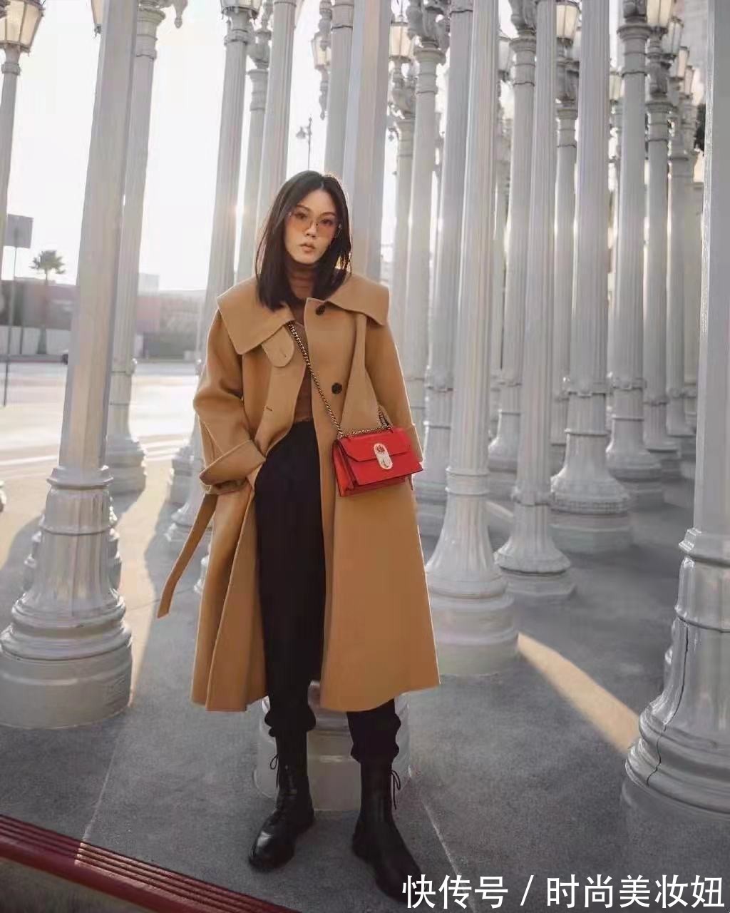 短筒靴|秋冬别再露脚踝了,学时尚博主“短筒靴”搭配,有温度又有风格