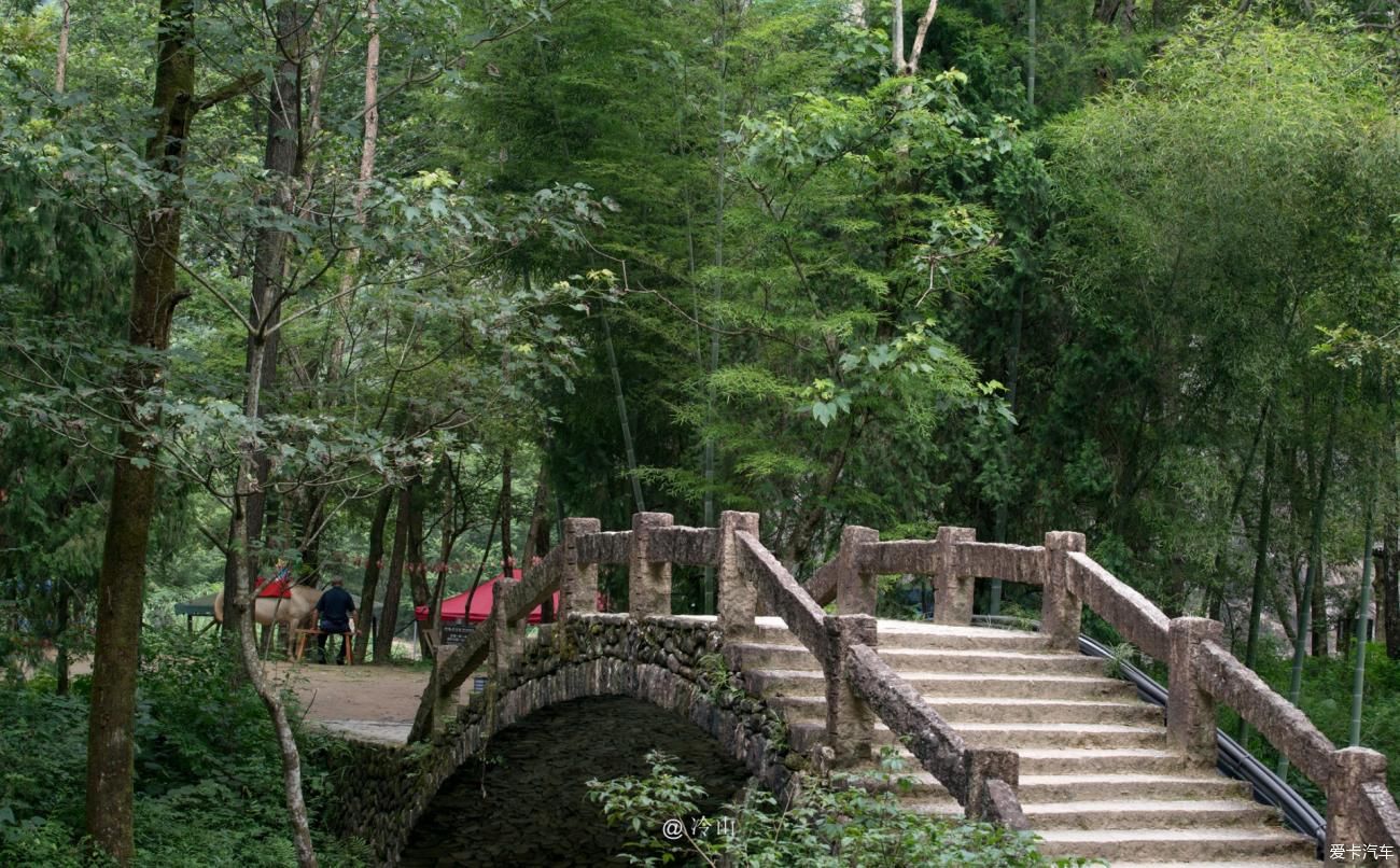 永嘉山水美成诗，楠溪江三日游