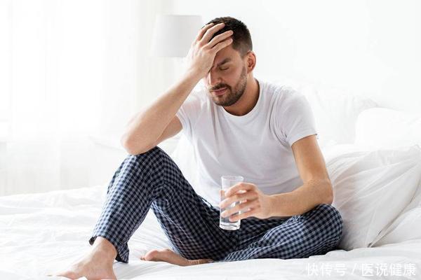 检查|中年男人,睡觉时若有这4种情况,身体或出问题了,需及时检查