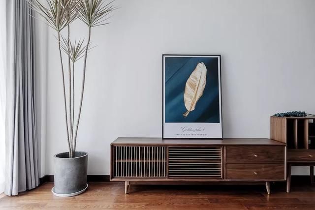 色调|120平米新房8万搞定装修,简约风客厅太漂亮!住多久都不过时