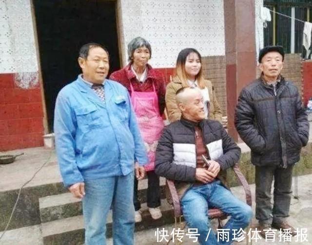 冯加六|被坑惨了的“光头强”冯加六：跑摩的抚养养女