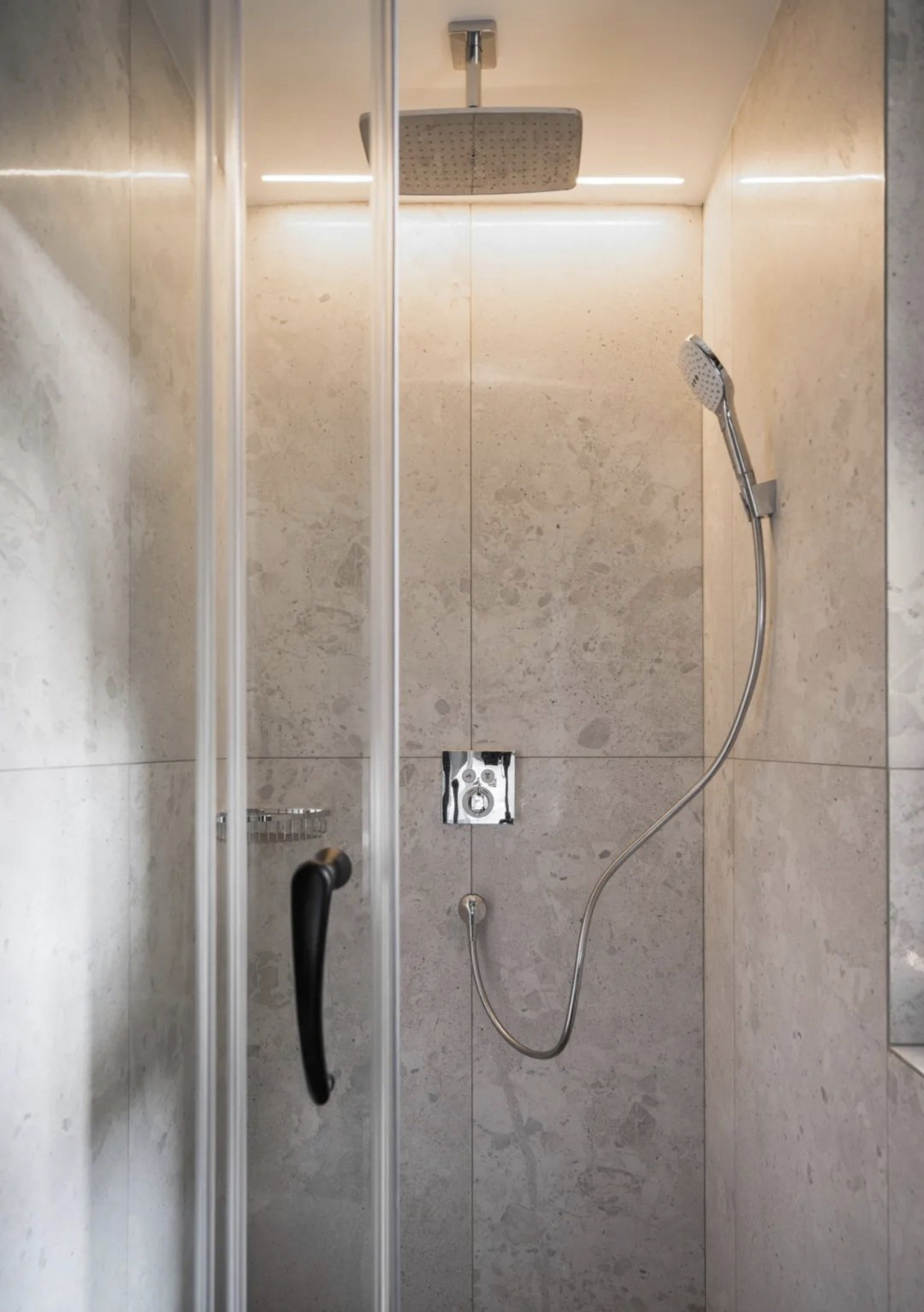 置物架|这10种卫浴用品,早该拉入家用“黑名单”,该换就换了吧!