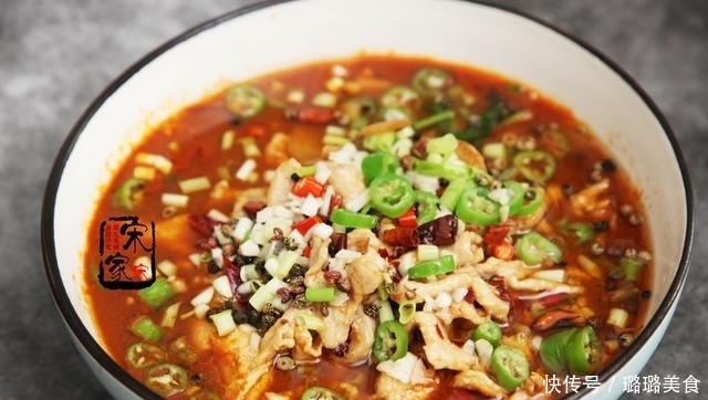 油锅烧热|天冷,多给家人吃这6道菜,保暖驱寒增加免疫力,一冬不生病