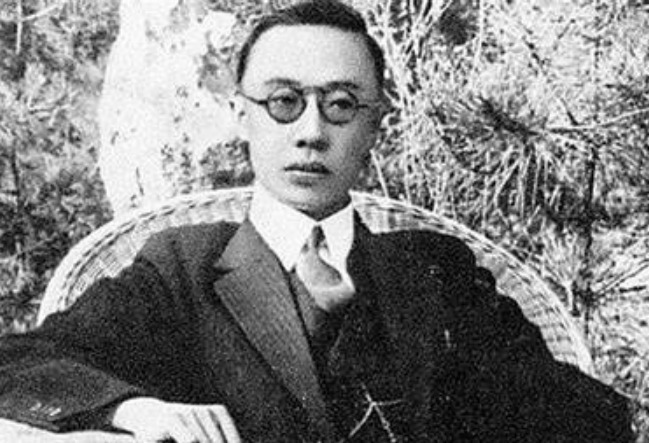 离婚|她跟皇帝提出离婚，5万分手费被姐姐骗走，最后嫁给一环卫工人