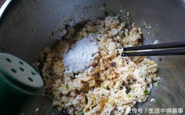 豆腐创意吃法,鲜香下饭,比肉还受欢迎,上桌孩子抢着吃!