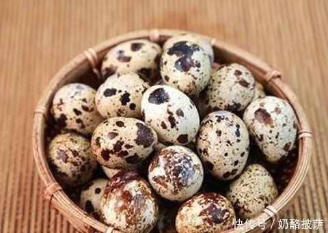 肾脏|男人过了40岁,这4样食物要多吃,激发“雄激素”,肾脏更健康