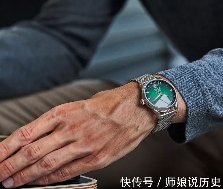 雪铁纳 高雅与运动,来自雪铁纳的绿光,戴出仪式感!