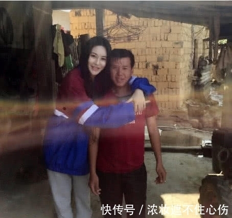 楊馥宇|變形計里楊馥宇回村探望爸爸,誰注意到她的動作,網(wǎng)友:親爸淚奔