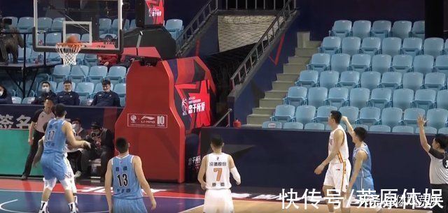 首钢队|张宁搅翻内线6连胜，林书豪22+8表现复苏，七人上双首钢防守成渣