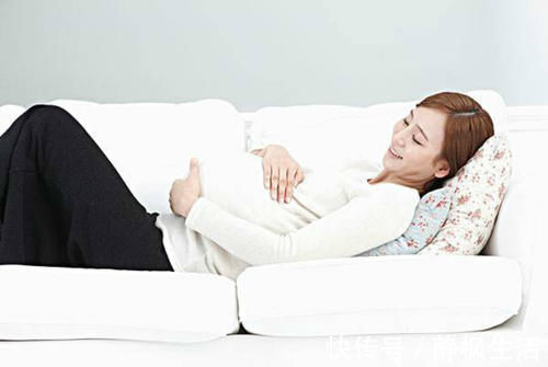 答案|孕妈睡觉翻身时,胎儿有啥感觉吗?答案和想象的不一样