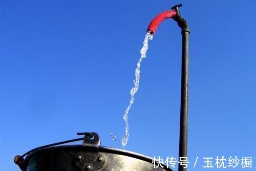 身体|不喝桶装水,只喝自来水,身体会怎么样?答案可能和你想的不一样