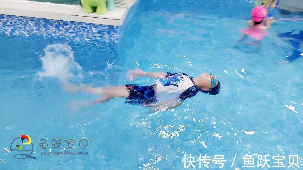 孩子|鱼跃宝贝:婴幼儿游泳馆孩子们的快乐星球