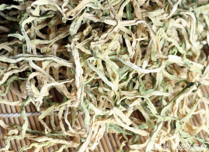 5种蔬菜晒干后,保存到冬季,比新鲜的更好吃,炒或者炖都很香