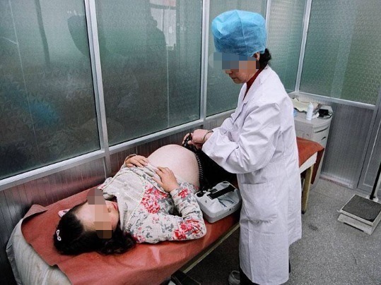 母亲|产检是女儿,孩子出生却是男孩,25年后孩子结婚,母亲发现实情