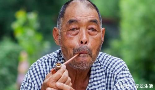 全球一半脑梗在中国,医生建议想长寿,做到2多1少,血管不堵