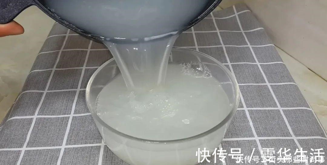 好吃|我家面条就爱这么吃,筷子一搅,做出创意凉拌面,比凉皮劲道好吃