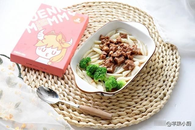 西兰花|家里有面粉的试试这种新吃法，特筋道，做法简单特解馋