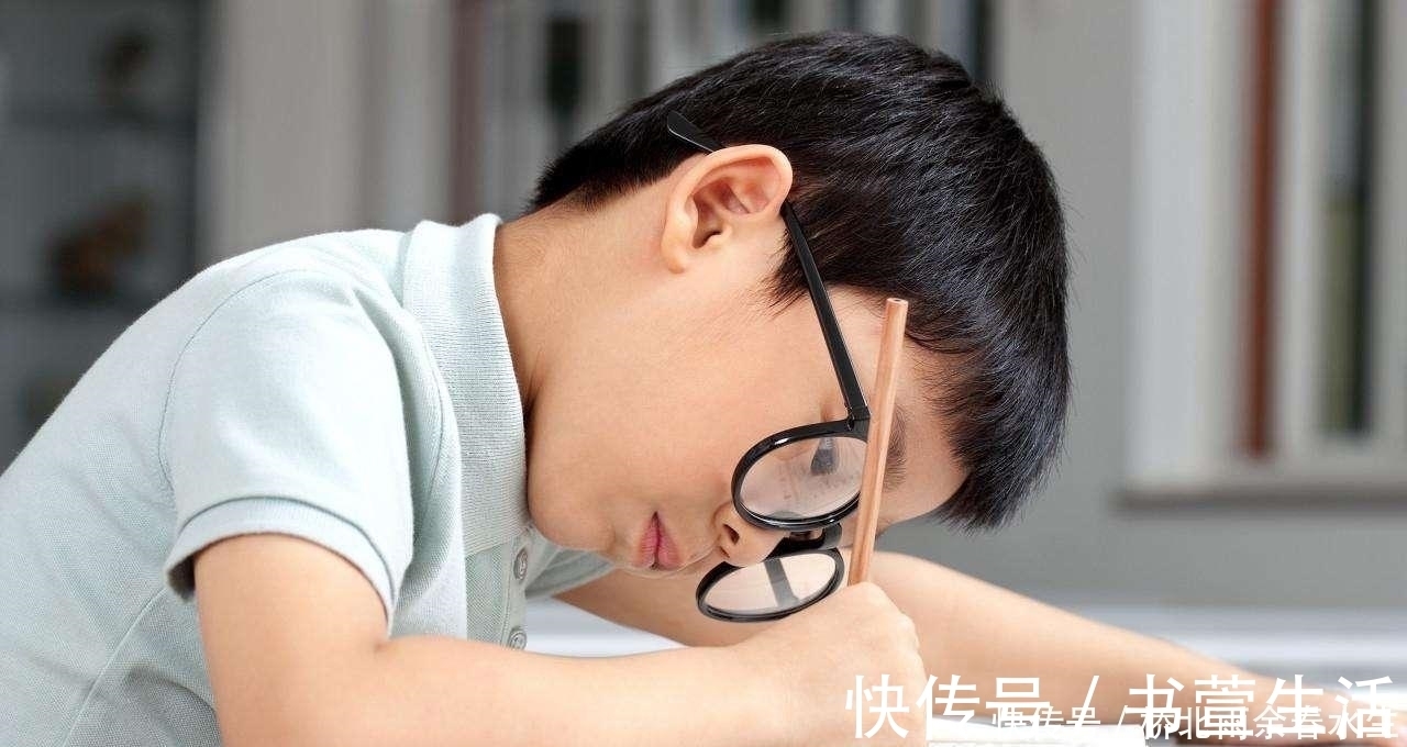 教育方式|哈佛研究表明:父母生活中有3种习惯,会让孩子越长越笨