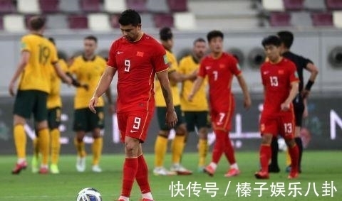 洛国富|天价归化为何打不上主力?输球后,看洛国富和国产球员反应秒懂