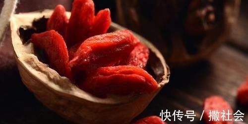 红苋菜|想长寿全靠吃，3种食物不能少，排毒降压，早吃早受益！