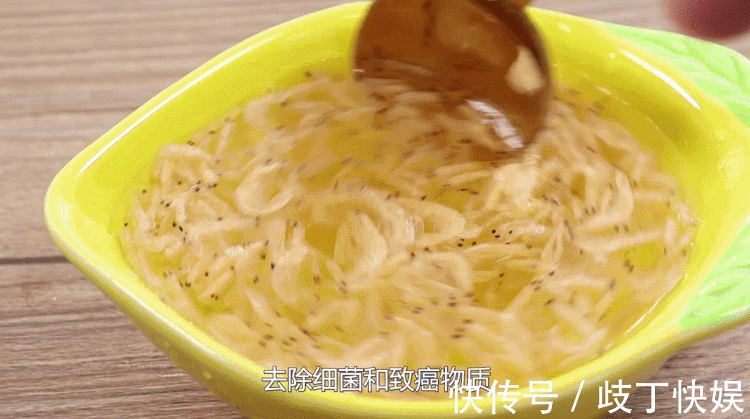 丸子|别再怪宝宝不爱吃蔬菜了,换个做法,宝宝吃一口就爱上,辅食首选