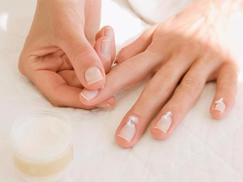 学会4个小妙招，用不完的唇膏也有大用处