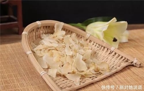 降糖|玉米须泡水喝,有4大功效,记住“一个搭配”,功效翻倍!