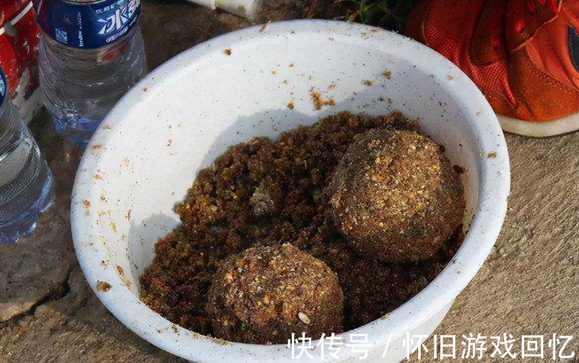 野钓试试这两种打窝方法,专门针对鲤鱼和草鱼,鱼口一竿接一竿