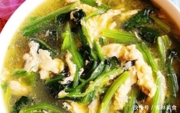 两菜一汤,营养丰富,很适合午饭,不妨试一试